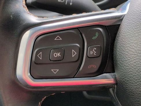 Used 2022 Jeep Wrangler Unlimited Sahara image 31