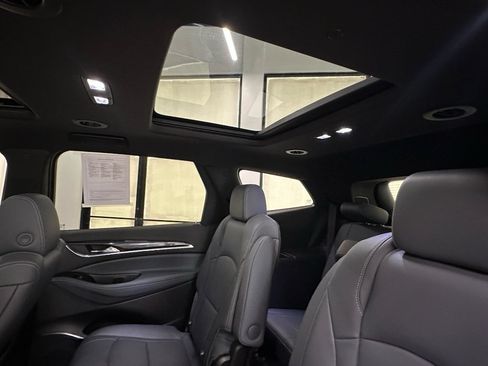 Used 2023 Buick Enclave Premium w/ Experience Buick Package AWD/4WD image 17