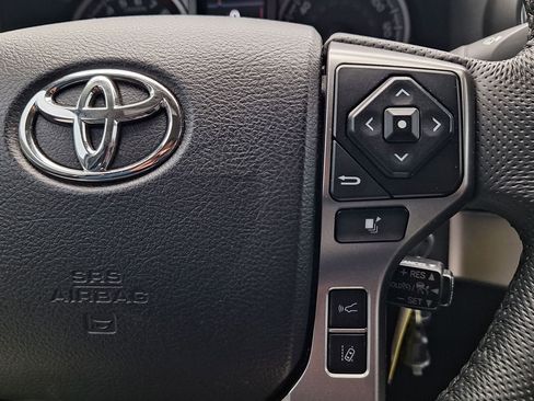 Used 2021 Toyota Tacoma SR5 image 16