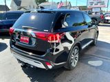 Used 2020 Mitsubishi Outlander SE image 4