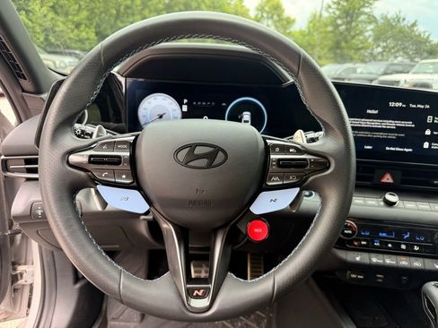 Used 2025 Hyundai Elantra N FWD image 10