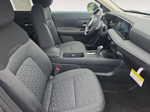 New 2026 Nissan Kicks SV w/ Cold Weather Package image 15