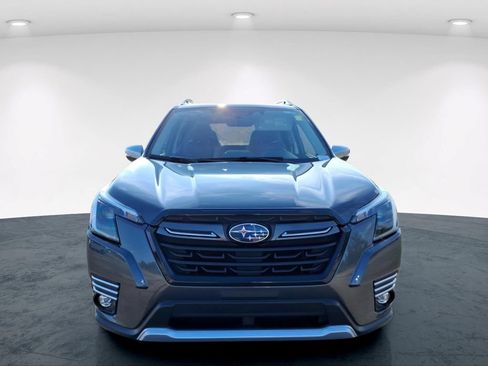Used 2022 Subaru Forester Touring w/ Popular Package #2 AWD/4WD image 4