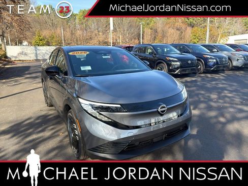 New 2026 Nissan Leaf w/ Floor Mat Package (S+) image 1