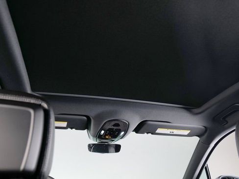 Certified 2026 Porsche Cayenne AWD/4WD image 26