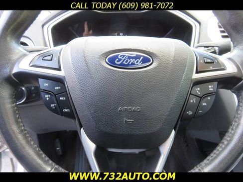 Used 2014 Ford Fusion SE w/ Equipment Group 501A FWD image 25