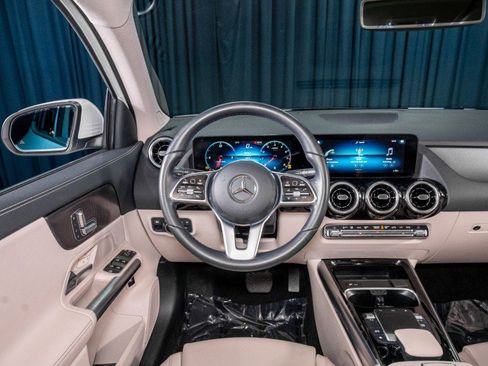 Certified 2023 Mercedes-Benz GLA 250 image 16