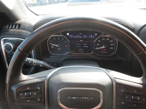 Certified 2019 GMC Sierra 1500 Denali w/ Denali Ultimate Package AWD/4WD image 37