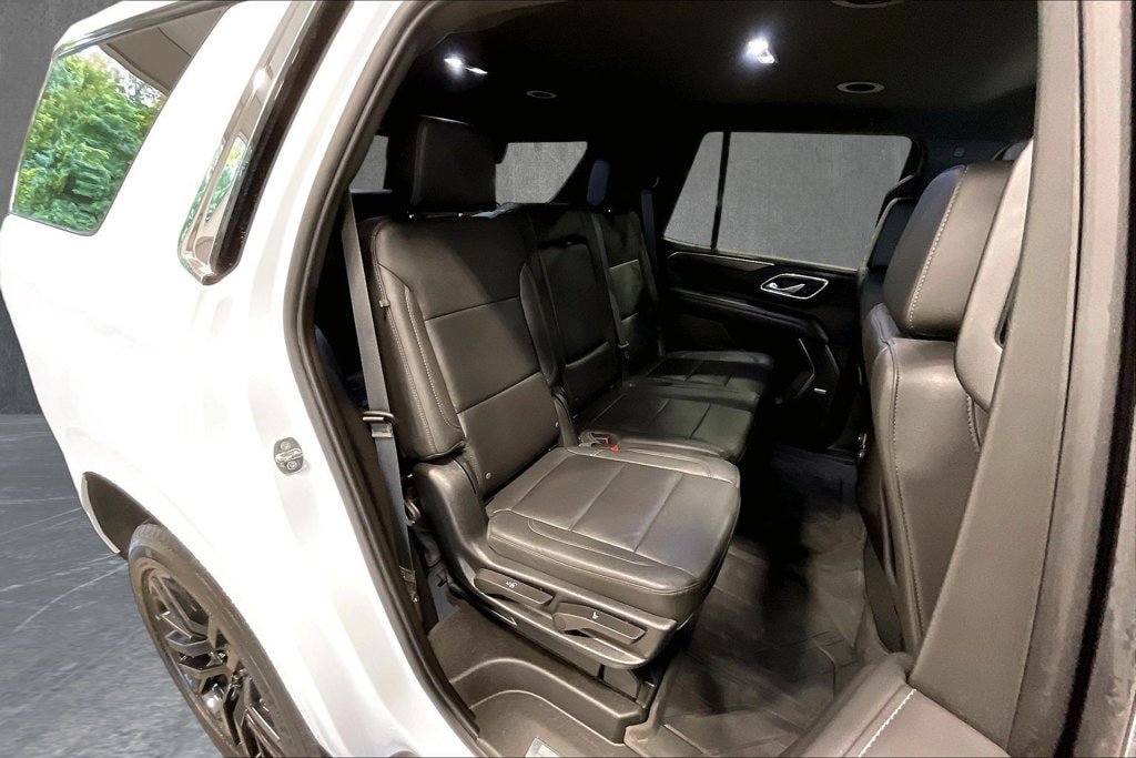 Used 2023 Chevrolet Tahoe LT w/ Luxury Package AWD/4WD image 26
