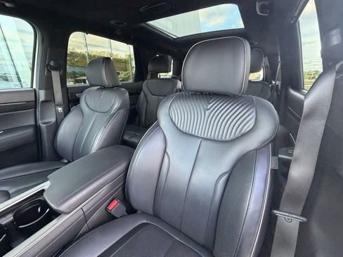 Used 2024 Hyundai Palisade Calligraphy FWD image 12