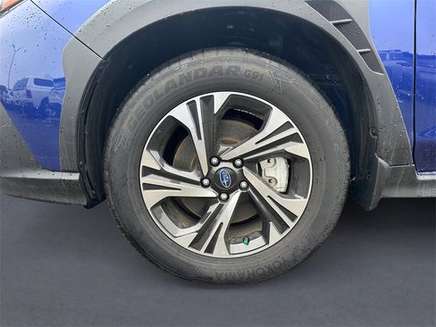 Certified 2024 Subaru Crosstrek 2.0i Premium image 9
