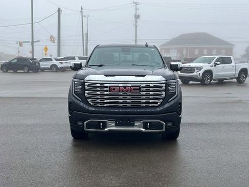 Used 2023 GMC Sierra 1500 Denali w/ Technology Package image 10