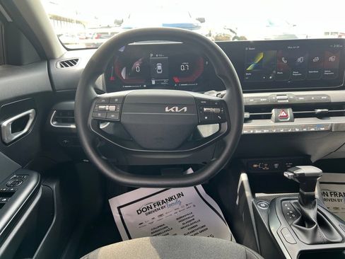 Certified 2025 Kia K4 FWD image 16