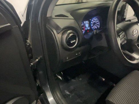 Used 2020 Hyundai Kona SE AWD/4WD image 34