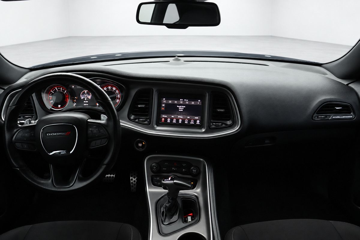 Used 2022 Dodge Challenger R/T RWD image 23