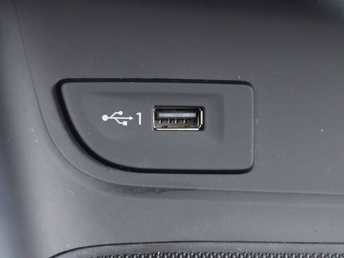 Used 2019 Audi A3 2.0T Premium image 24