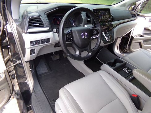 Used 2019 Honda Odyssey EX-L image 18