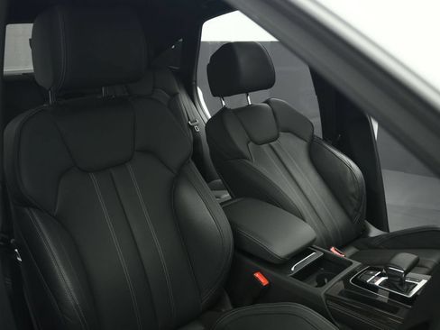 Used 2022 Audi SQ5 Premium Plus w/ Premium Plus Package AWD/4WD image 52