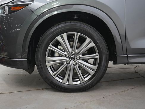 Used 2025 MAZDA CX-5 Signature AWD/4WD image 30