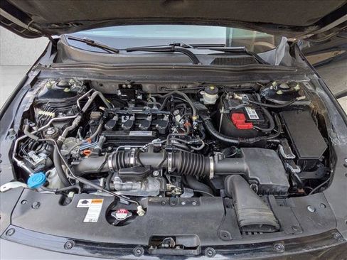 Used 2018 Honda Accord LX image 23