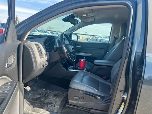 Used 2017 Chevrolet Colorado LT w/ Luxury Package, Chrome image 9