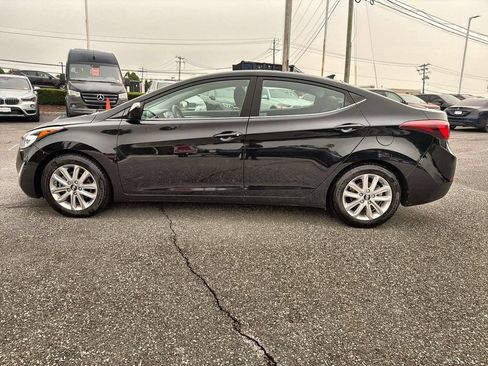 Used 2015 Hyundai Elantra Sedan FWD image 11