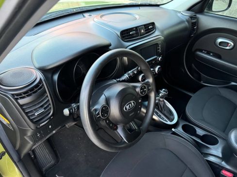 Used 2019 Kia Soul image 7