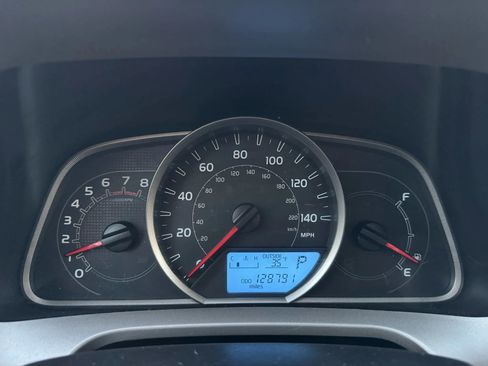 Used 2013 Toyota RAV4 XLE image 24