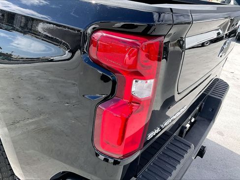Used 2026 Chevrolet Silverado 1500 RST RWD image 32