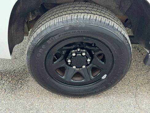 Used 2016 Chevrolet Tahoe 2WD image 40