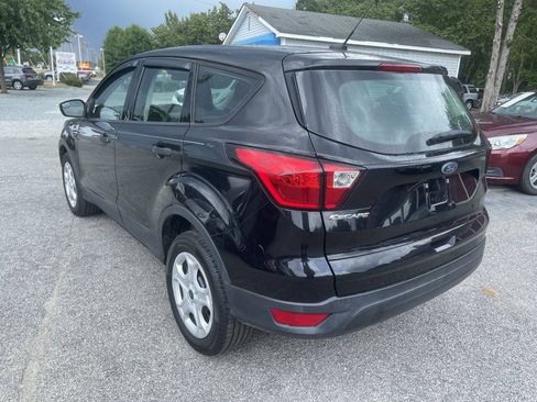 Used 2019 Ford Escape S FWD image 5