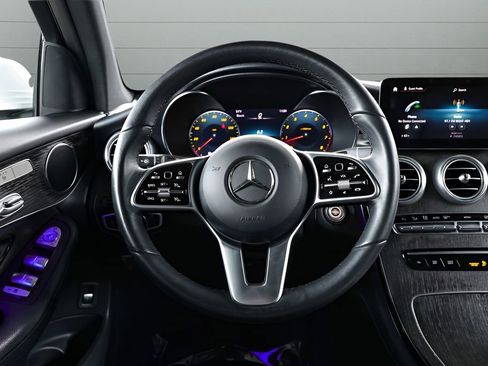 Used 2022 Mercedes-Benz GLC 300 4MATIC image 30