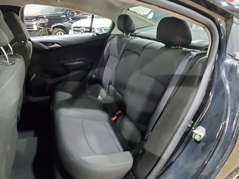 Used 2017 Chevrolet Cruze LT FWD image 20