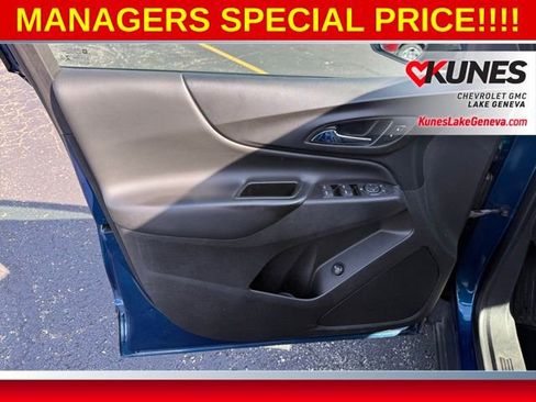 Used 2020 Chevrolet Equinox LT w/ Driver Convenience Package FWD image 15