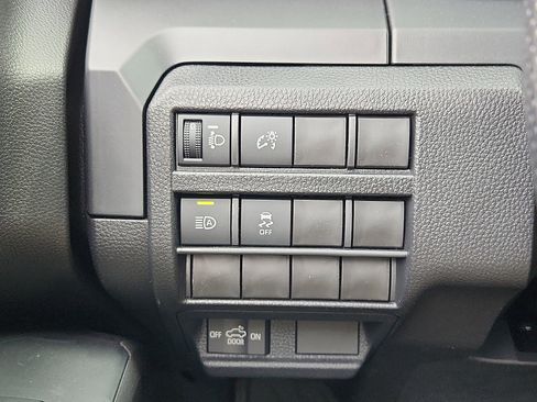 New 2026 Toyota Tacoma SR image 14