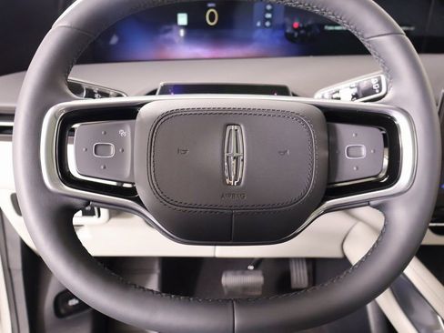 New 2026 Lincoln Nautilus Premier w/ Equipment Group 102A AWD/4WD image 3