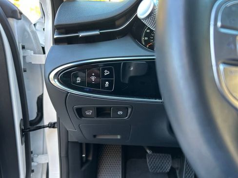 Used 2025 Genesis GV70 2.5T image 21