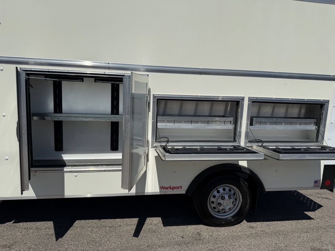Used 2024 Ford Transit 350 RWD image 37