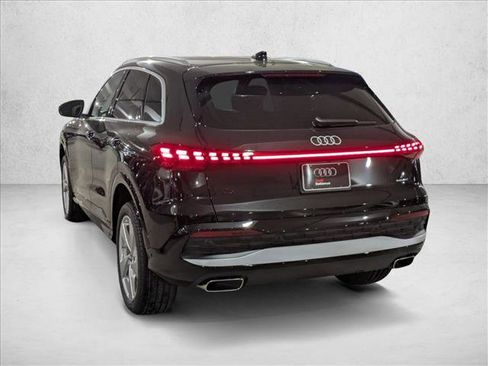 New 2025 Audi Q5 Premium Plus image 8