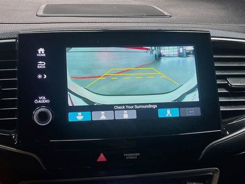 Used 2022 Honda Passport Elite image 14