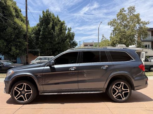 Used 2013 Mercedes-Benz GL 550 4MATIC image 6