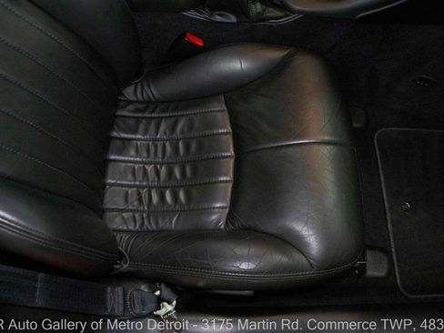 Used 2000 Chevrolet Corvette Coupe image 39