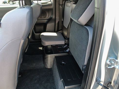 Used 2023 Toyota Tacoma SR RWD image 20