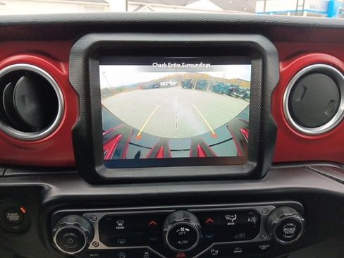 Used 2021 Jeep Wrangler Unlimited Rubicon image 15