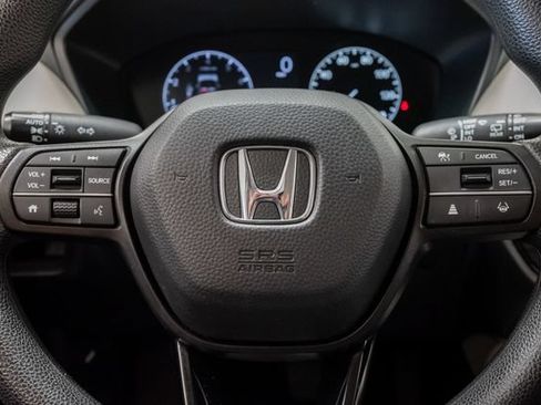 Used 2024 Honda HR-V LX image 12