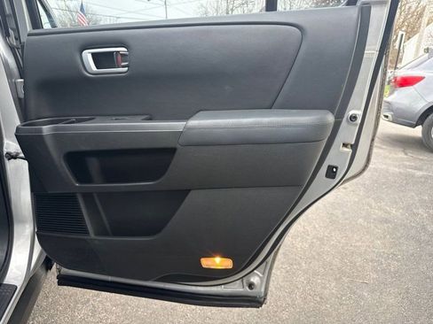 Used 2011 Honda Pilot EX-L image 20