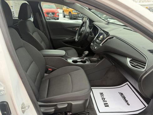 Certified 2024 Chevrolet Malibu LT image 18