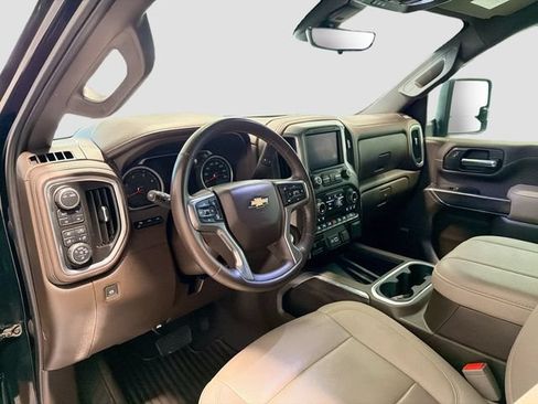 Used 2023 Chevrolet Silverado 2500 LTZ w/ LTZ Convenience Package AWD/4WD image 9
