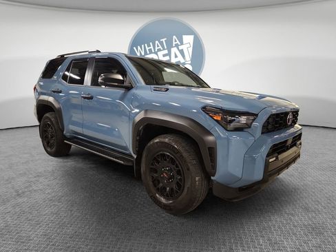 Used 2025 Toyota 4Runner TRD Off-Road Premium w/ Tow Technology Package AWD/4WD image 1