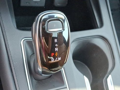 Used 2020 Cadillac XT4 Sport image 16